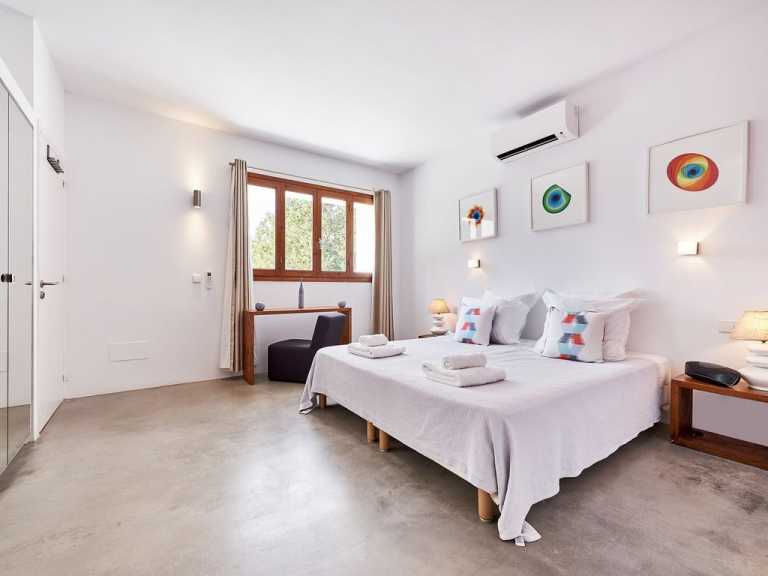 Gallery image 1