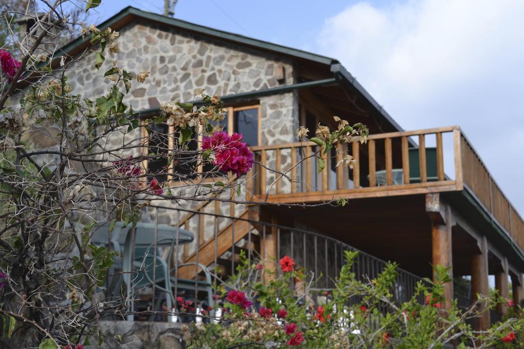 Lomas de Tzununá Retreats and Venues