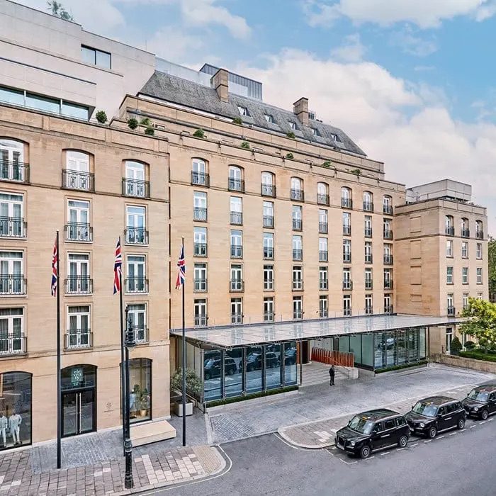 The-Berkeley-London-retreat-venue-United-Kingdom-best-photo